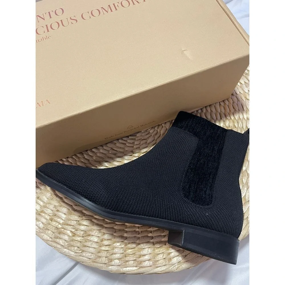 VIVAIA Black‎ Square-Toe Water-Repellent Ankle Boots (Riley Pro) EU/41 US/9.5